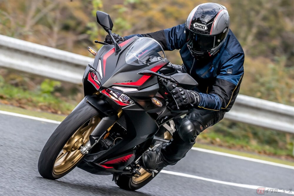 ホンダ Cbr250rr 再考 ライバルは ルーツは より突き抜けるためには 走り出したら妄想が止まらない バイクのニュース ホンダ Cbr250rr 再考 ライバルは ルーツは より突き抜けるためには 走り出したら妄想が止まらない バイクのニュース