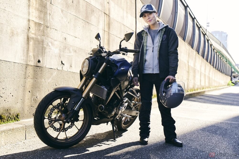 まるで普段着 カジュアルに着こなせるバイクウエアがあるんです バイクのニュース まるで普段着 カジュアルに着こなせるバイクウエアがあるんです バイクのニュース