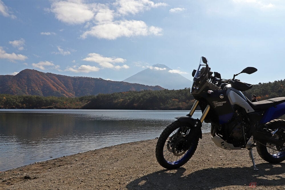 西湖で唯一 愛車と富士山を一緒に撮影できる 根場浜 富士山を望む絶景スポット バイクのニュース 西湖で唯一 愛車と富士山を一緒に撮影できる 根場浜 富士山を望む絶景スポット バイクのニュース