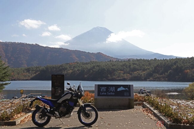 西湖で唯一 愛車と富士山を一緒に撮影できる 根場浜 富士山を望む絶景スポット バイクのニュース 西湖で唯一 愛車と富士山を一緒に撮影できる 根場浜 富士山を望む絶景スポット バイクのニュース
