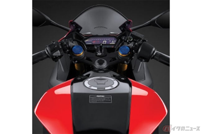 ホンダ「CBR150R」新型公開 スポーティさを向上した軽二輪スーパー