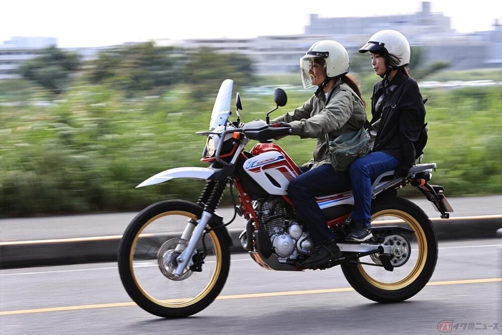 アウトドア好きママライダーが ヤマハのツーリングセローファイナルエディションをタンデムチェック 娘の感想も聞いてみました バイクのニュース アウトドア好きママライダーが ヤマハのツーリングセローファイナルエディションをタンデムチェック 娘の感想も聞いてみました バイクのニュース