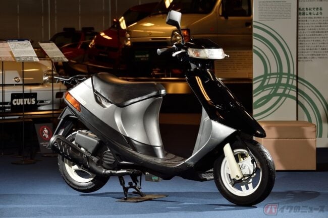 平成の原付 スズキの平成を代表するメットイン原付スクーター Sepia バイクのニュース 平成の原付 スズキの平成を代表するメットイン原付スクーター Sepia バイクのニュース