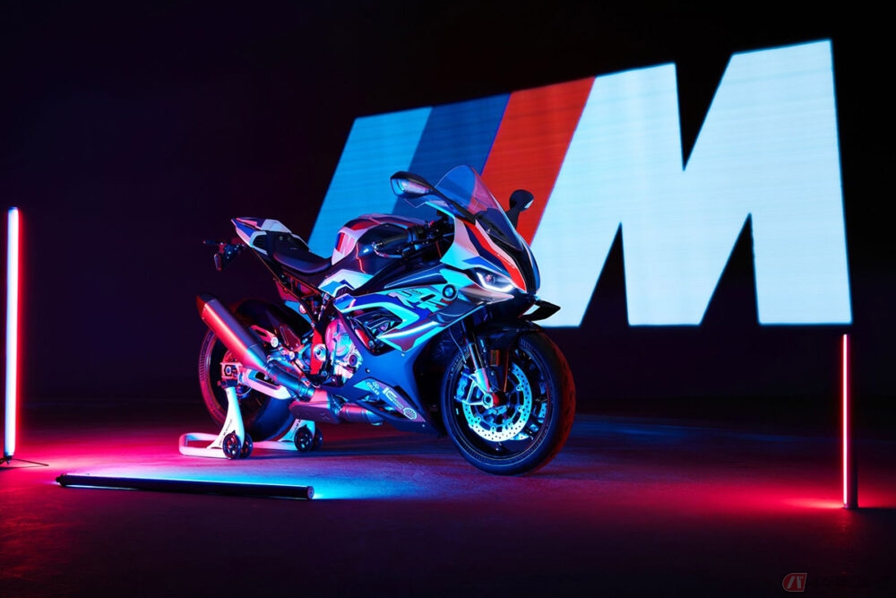 BMW Motorrad初のMモデル「M1000RR」予約開始 最上級グレード「M BMW Motorrad初のMモデル「M1000RR」予約開始 最上級グレード「M