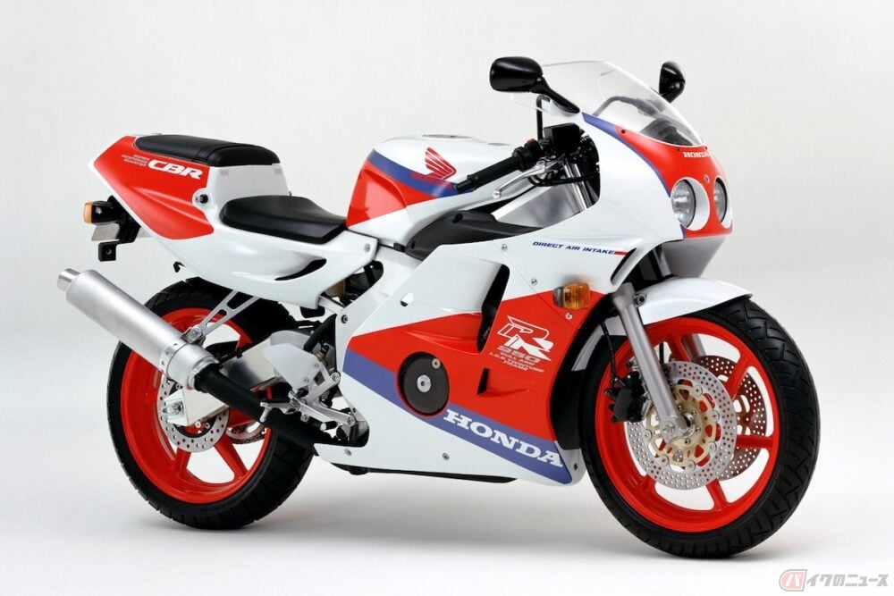 夢の高回転エンジン 250cc直列4気筒エンジンはなぜ復活できた バイクのニュース 夢の高回転エンジン 250cc直列4気筒エンジンはなぜ復活できた バイクのニュース