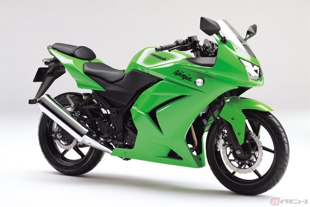 夢の高回転エンジン 250cc直列4気筒エンジンはなぜ復活できた バイクのニュース 夢の高回転エンジン 250cc直列4気筒エンジンはなぜ復活できた バイクのニュース