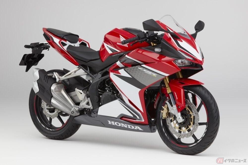 夢の高回転エンジン 250cc直列4気筒エンジンはなぜ復活できた バイクのニュース 夢の高回転エンジン 250cc直列4気筒エンジンはなぜ復活できた バイクのニュース