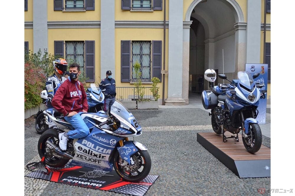 mvアグスタ ツーリズモ ヴェローチェ800ルッソscs イタリア警察に寄贈 豪華な警察仕様車がミラノの街を守る バイクのニュース