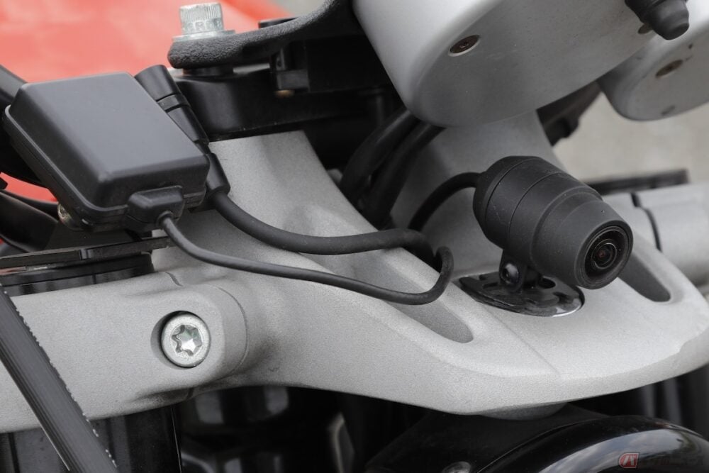 バイク用のドライブレコーダーは必要か クルマとの違いは バイクのニュース バイク用のドライブレコーダーは必要か クルマとの違いは バイクのニュース