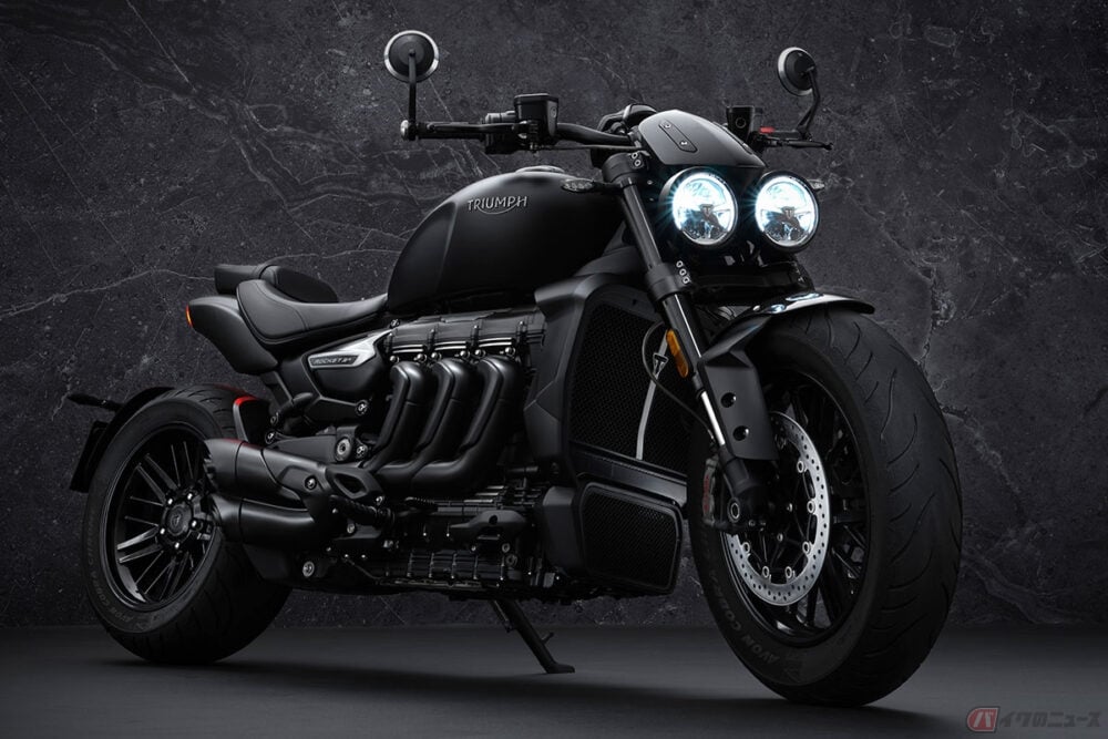 バイクに2 5リッターエンジン 量産市販車最大排気量のトライアンフ ロケット3 に ほぼ真っ黒の限定仕様車登場 バイクのニュース バイクに2 5リッターエンジン 量産市販車最大排気量のトライアンフ ロケット3 に ほぼ真っ黒の限定仕様車登場 バイクのニュース