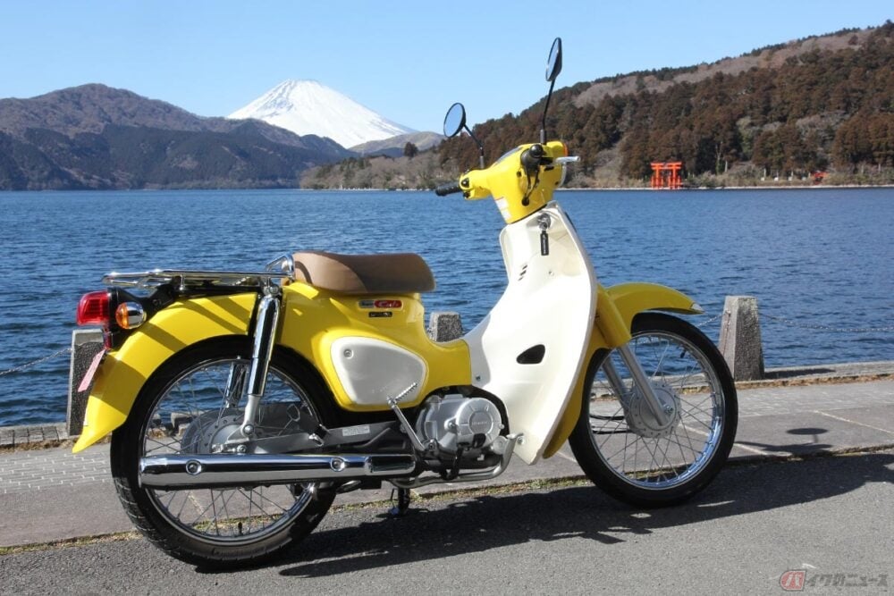 The 燃費 ホンダ同門対決 スーパーカブ110 と スーパーカブc125 日本橋と箱根の往復実走テストで得た結果とは バイクのニュース The 燃費 ホンダ同門対決 スーパーカブ110 と スーパーカブc125 日本橋と箱根の往復実走テストで得た結果とは バイクのニュース