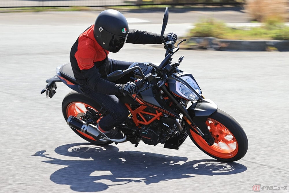 スポーツマインドを刺激する125ccクラスのスポーツネイキッド Ktm 125 Duke はキビキビとしたハンドリングも楽しい バイクのニュース スポーツマインドを刺激する125ccクラスのスポーツネイキッド Ktm 125 Duke はキビキビとしたハンドリングも楽しい バイクのニュース