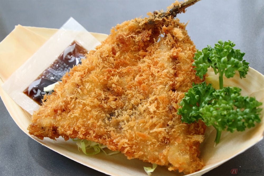 美味しいアジフライを求めて走る旅 逗子市 魚平商店 三代目は相当なバイク好きだった バイクのニュース 美味しいアジフライを求めて走る旅 逗子市 魚平商店 三代目は相当なバイク好きだった バイクのニュース