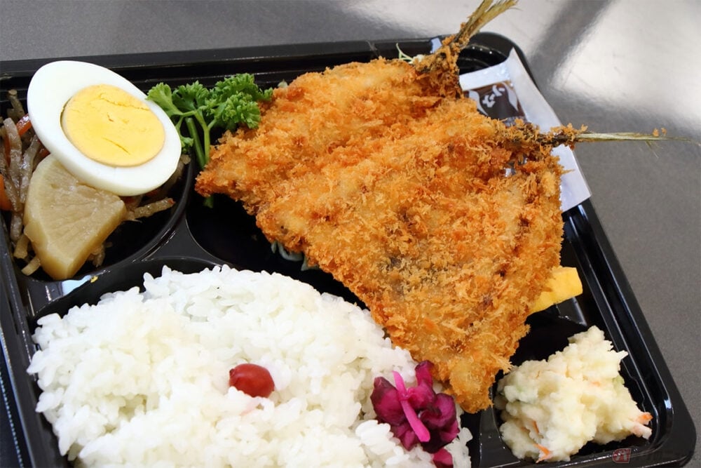 美味しいアジフライを求めて走る旅 逗子市 魚平商店 三代目は相当なバイク好きだった 記事詳細 Infoseekニュース 美味しいアジフライを求めて走る旅 逗子市 魚平商店 三代目は相当なバイク好きだった 記事詳細 Infoseekニュース