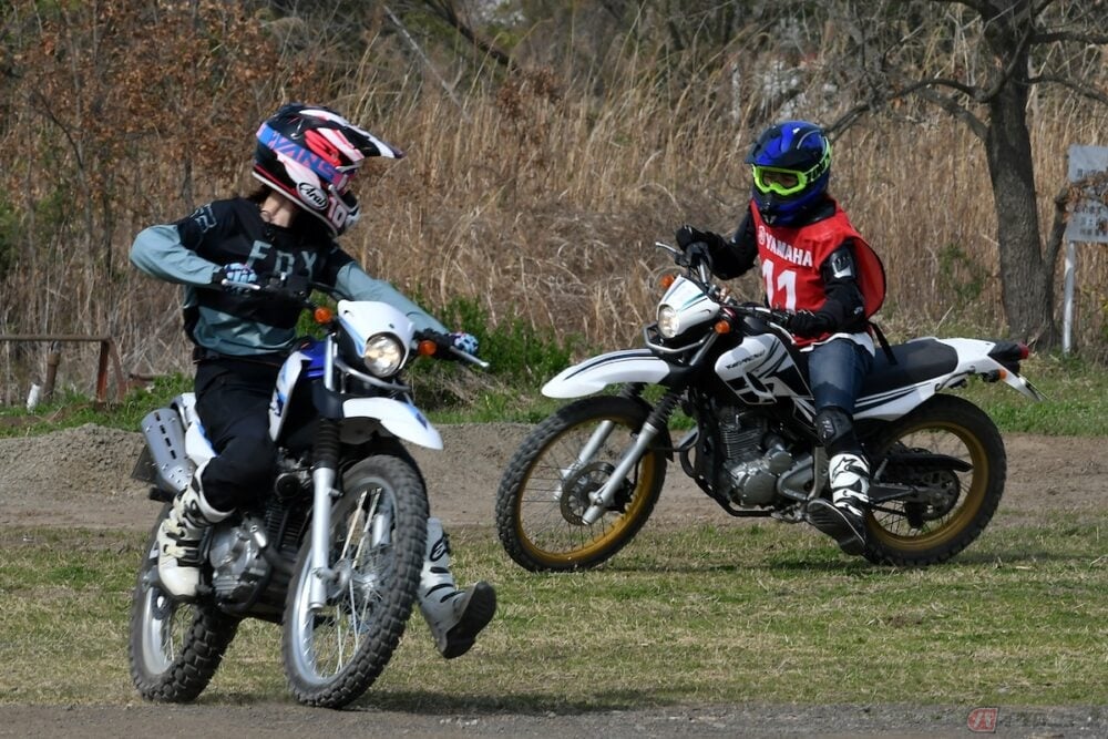 小野木里奈の 日和 は オフロードのリーンアウトや苦手なuターンについて学びます バイクのニュース 小野木里奈の 日和 は オフロードのリーンアウトや苦手なuターンについて学びます バイクのニュース
