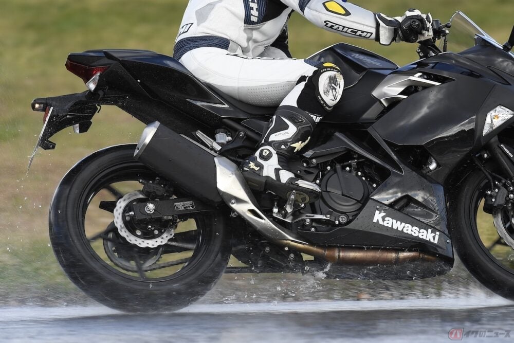 タイヤは何年で交換すべき タイミングや費用 注意点を徹底解説 バイクのニュース タイヤは何年で交換すべき タイミングや費用 注意点を徹底解説 バイクのニュース