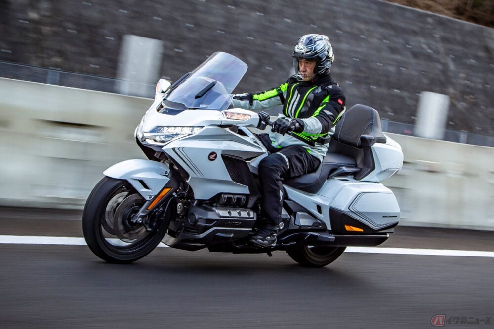 The 燃費 水平対向6気筒エンジン搭載 ホンダ Gold Wing Tour Dct の燃費性能は 年モデルを測る バイクのニュース The 燃費 水平対向6気筒エンジン搭載 ホンダ Gold Wing Tour Dct の燃費性能は 年モデルを測る バイクのニュース