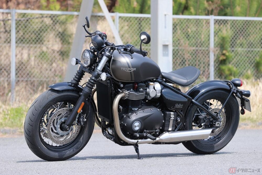 ライディングに自信がないならゆっくり走ろう トライアンフ ボンネビルボバー はライダーの成長を見守ってくれる大型モダンクラシック バイクのニュース ライディングに自信がないならゆっくり走ろう トライアンフ ボンネビルボバー はライダーの成長を見守ってくれる大型モダンクラシック バイクのニュース