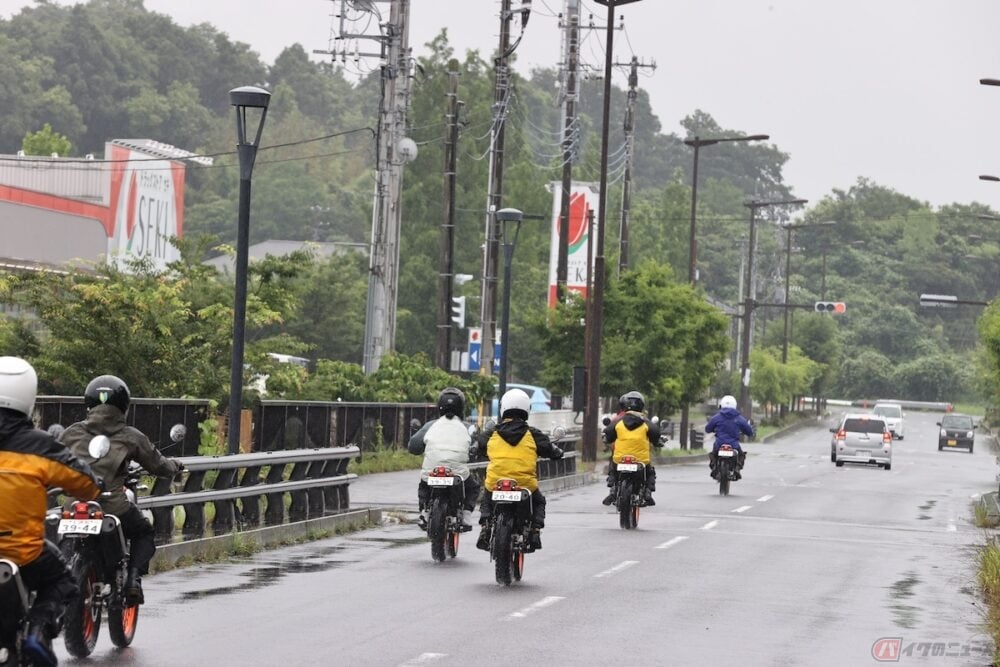 梅雨の季節がやってきた バイク乗りが雨の日に注意すべきこととは バイクのニュース 梅雨の季節がやってきた バイク乗りが雨の日に注意すべきこととは バイクのニュース