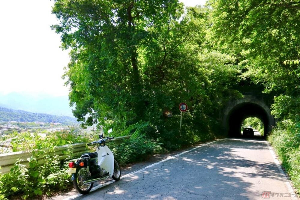 アニメ スーパーカブ の聖地 北杜市は ベーカリーの聖地 でもあった バイクのニュース アニメ スーパーカブ の聖地 北杜市は ベーカリーの聖地 でもあった バイクのニュース