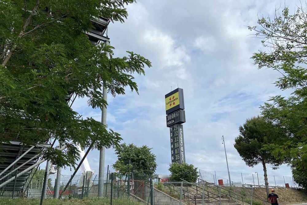 スペイン留学中のバイクタレント コロナ禍でのmotogp海外レース観戦 いざサーキットへ バイクのニュース