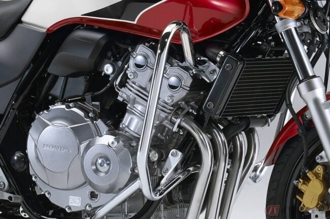 バイクのパーツでよく聞くスライダーって何 小さいけれど意外と大事な役割を担っている バイクのニュース バイクのパーツでよく聞くスライダーって何 小さいけれど意外と大事な役割を担っている バイクのニュース