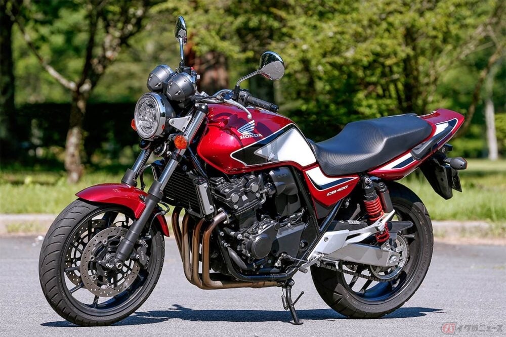 新型コルベットに乗って思う ホンダ Cb400sf に通ずる伝統 木下隆之の またがっちゃいましたvol 106 バイクのニュース 新型コルベットに乗って思う ホンダ Cb400sf に通ずる伝統 木下隆之の またがっちゃいましたvol 106 バイクのニュース