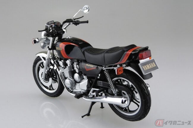 ぺけじぇー」の呼び名でおなじみの？ 1980年に登場したヤマハ「XJ400」を1／12スケールのプラモデルで再現 | バイクのニュース