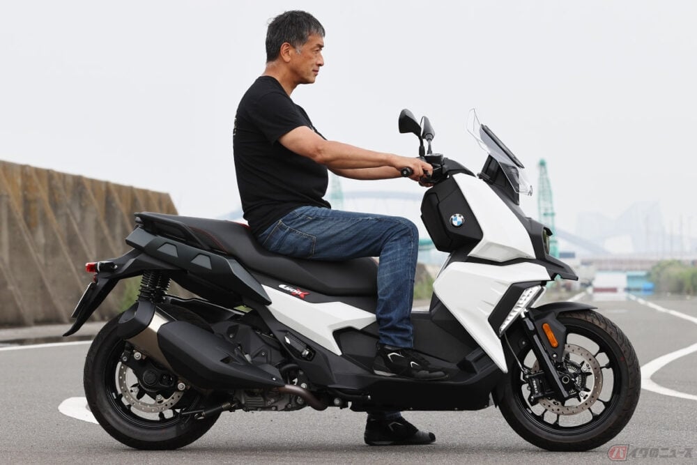 新型登場で再注目 中免で乗れるbmwスクーター C400x は超 実力派だった あらためて先代モデルに乗る バイクのニュース 新型登場で再注目 中免で乗れるbmwスクーター C400x は超 実力派だった あらためて先代モデルに乗る バイクのニュース