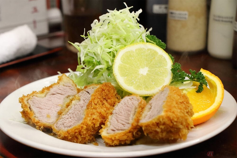 美味しいアジフライを求めて走る旅 とんかつの名店 相模原市 とんかつ赤城 でそそり立つキャベツ山を攻略せよ バイクのニュース 美味しいアジフライを求めて走る旅 とんかつの名店 相模原市 とんかつ赤城 でそそり立つキャベツ山を攻略せよ バイクのニュース