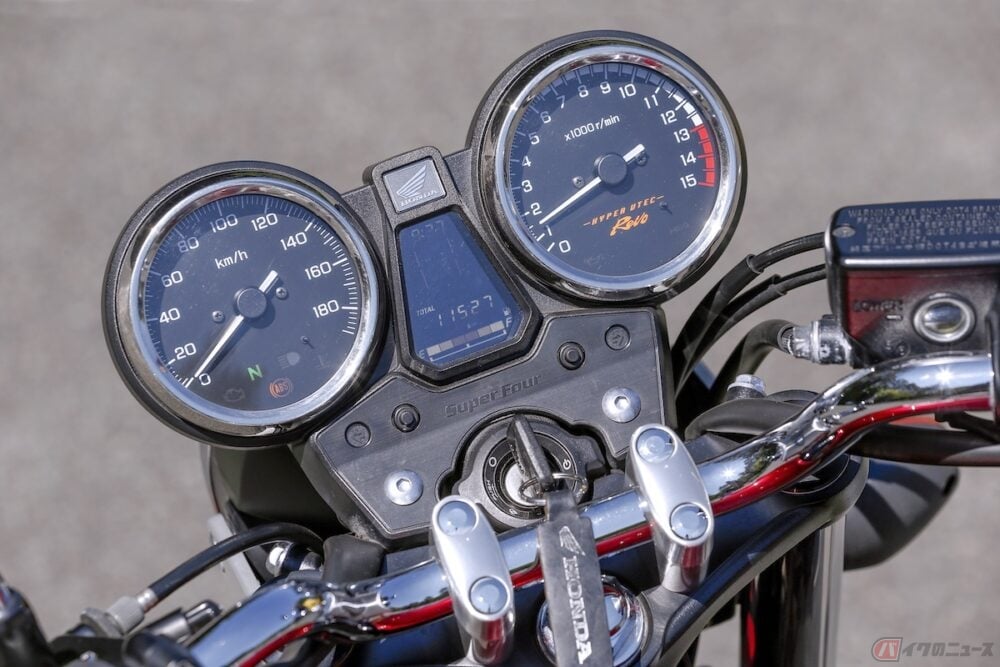 初心者ライダー必見 バイクの発進をスムーズに行うコツを徹底解説 バイクのニュース 初心者ライダー必見 バイクの発進をスムーズに行うコツを徹底解説 バイクのニュース