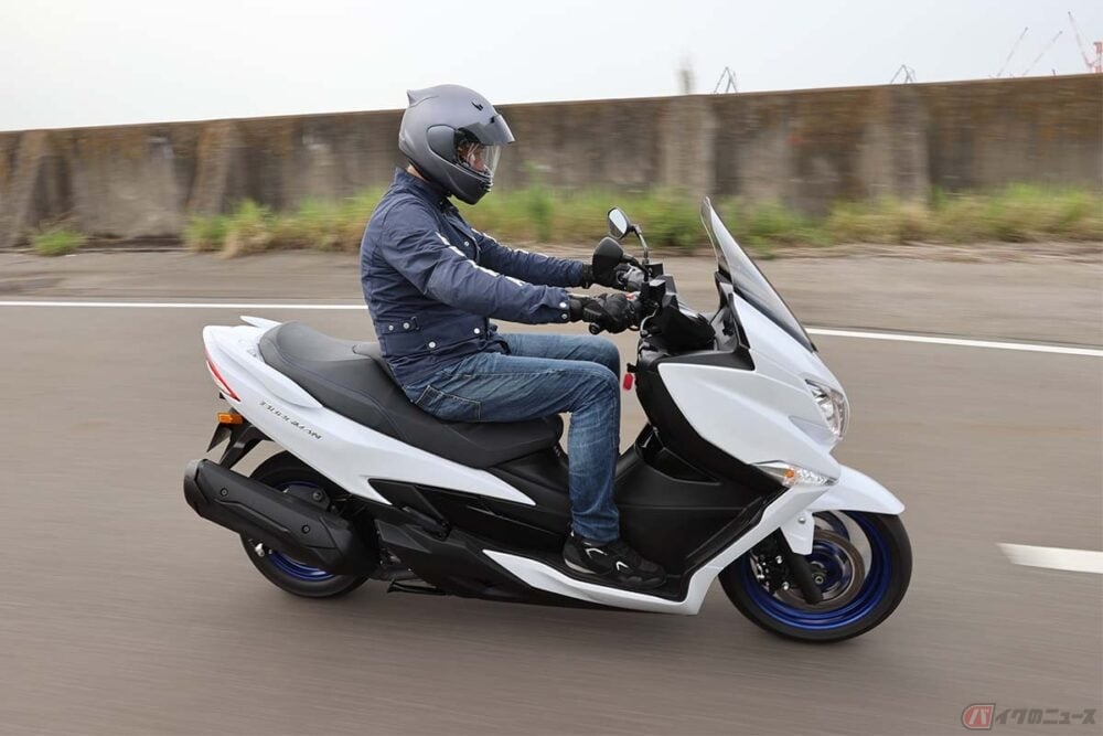 The 燃費 ヨンヒャクって頼もしい スズキ バーグマン400 の燃費性能を実走計測 バイクのニュース The 燃費 ヨンヒャクって頼もしい スズキ バーグマン400 の燃費性能を実走計測 バイクのニュース