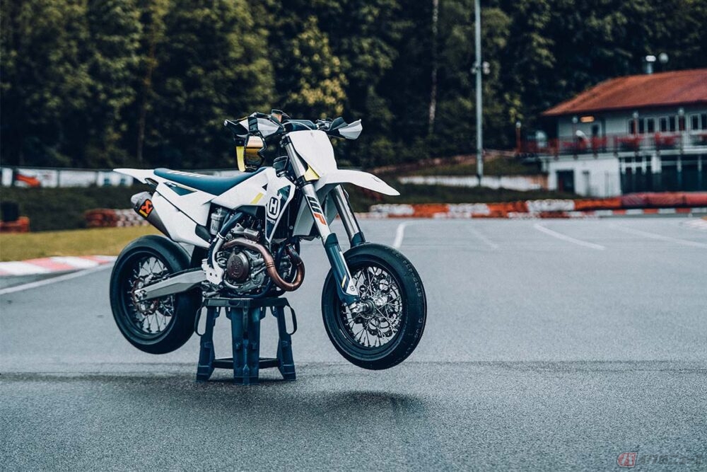 ハスクバーナ「FS 450」2022年型を海外より発売開始 スーパーモタード ハスクバーナ「FS 450」2022年型を海外より発売開始 スーパーモタード