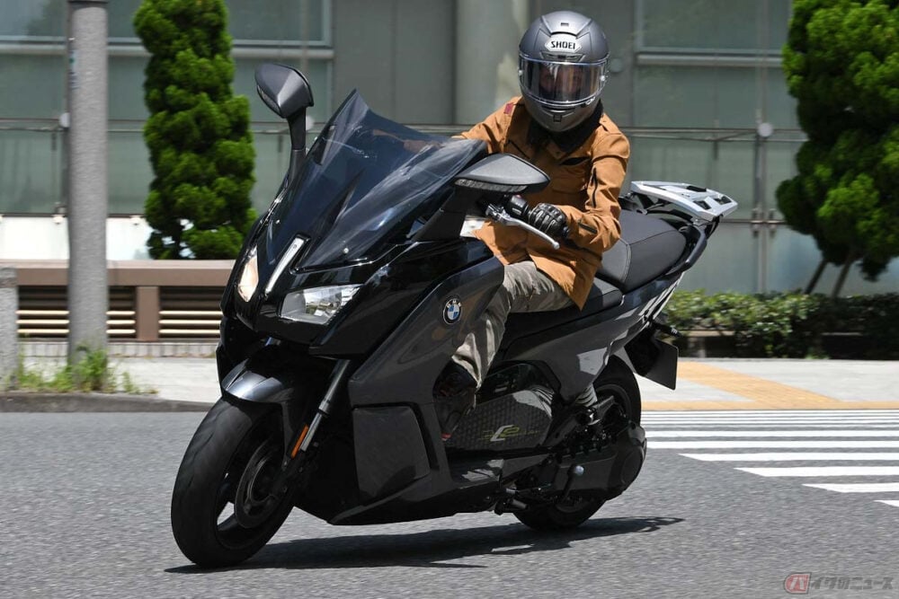 販売店に聞く電動バイクのオーナー像 Bmwの電動バイク Cエボリューション の場合 バイクのニュース