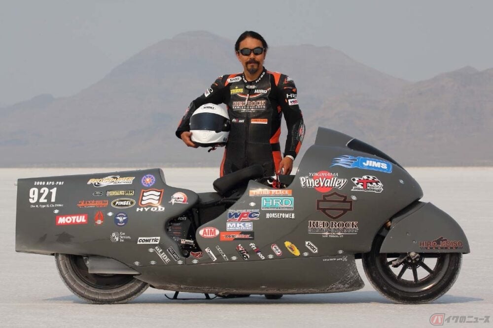 ハーレーで時速400km超の世界記録達成 塩の平原 ボンネビル ソルトフラッツ に挑み続ける日本人 バイクのニュース ハーレーで時速400km超の世界記録達成 塩の平原 ボンネビル ソルトフラッツ に挑み続ける日本人 バイクのニュース