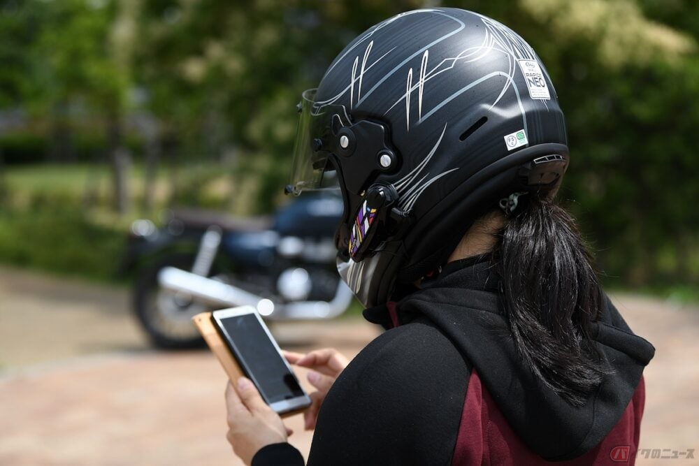 ツーリング時にインカムって本当に必要 メリットとデメリットを徹底解説 バイクのニュース ツーリング時にインカムって本当に必要 メリットとデメリットを徹底解説 バイクのニュース