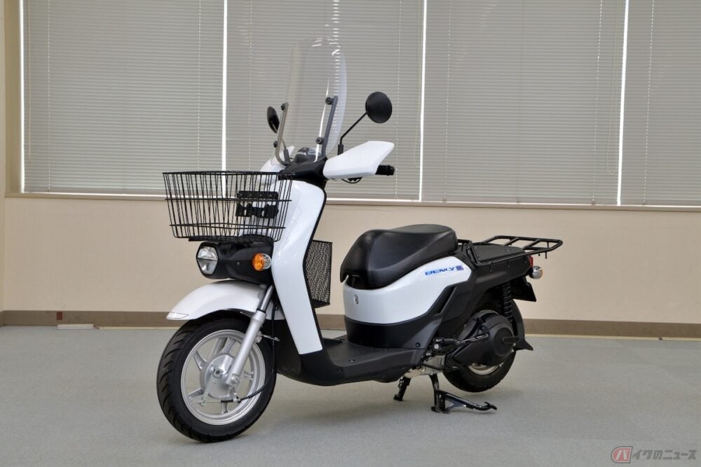 原付一種がなくなるなら 普通免許に原付二種は付帯されるのか バイクのニュース 原付一種がなくなるなら 普通免許に原付二種は付帯されるのか バイクのニュース