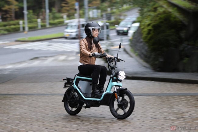 電動原付スクーターGOCCIA「GEV600」 2021年度グッドデザイン賞を獲得