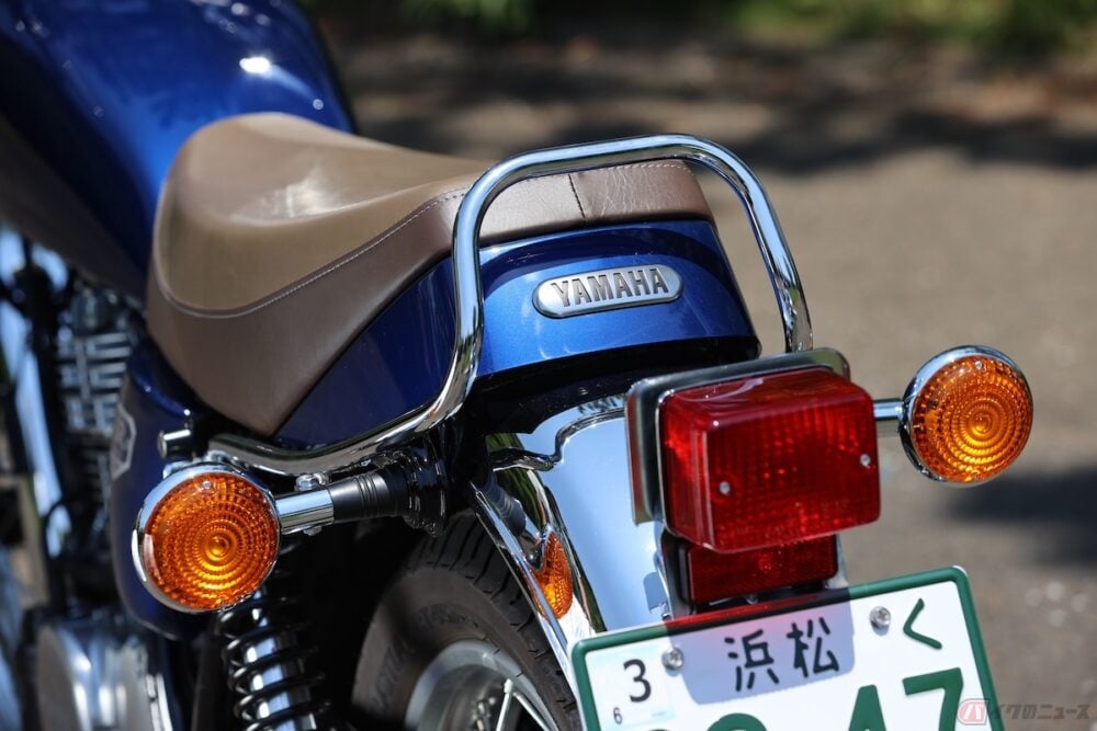 ブレーキランプの色はなぜ赤色 他の色に変えたらダメなのか バイクのニュース