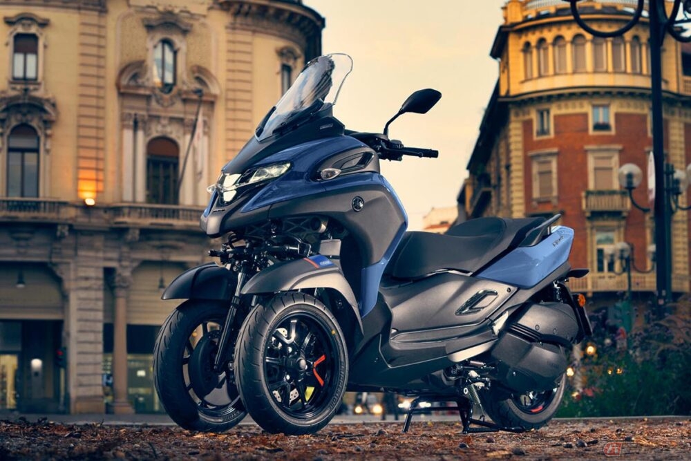 ヤマハの3輪スクーター「トリシティ300」 欧州で2022年モデル公開 ヤマハの3輪スクーター「トリシティ300」 欧州で2022年モデル公開
