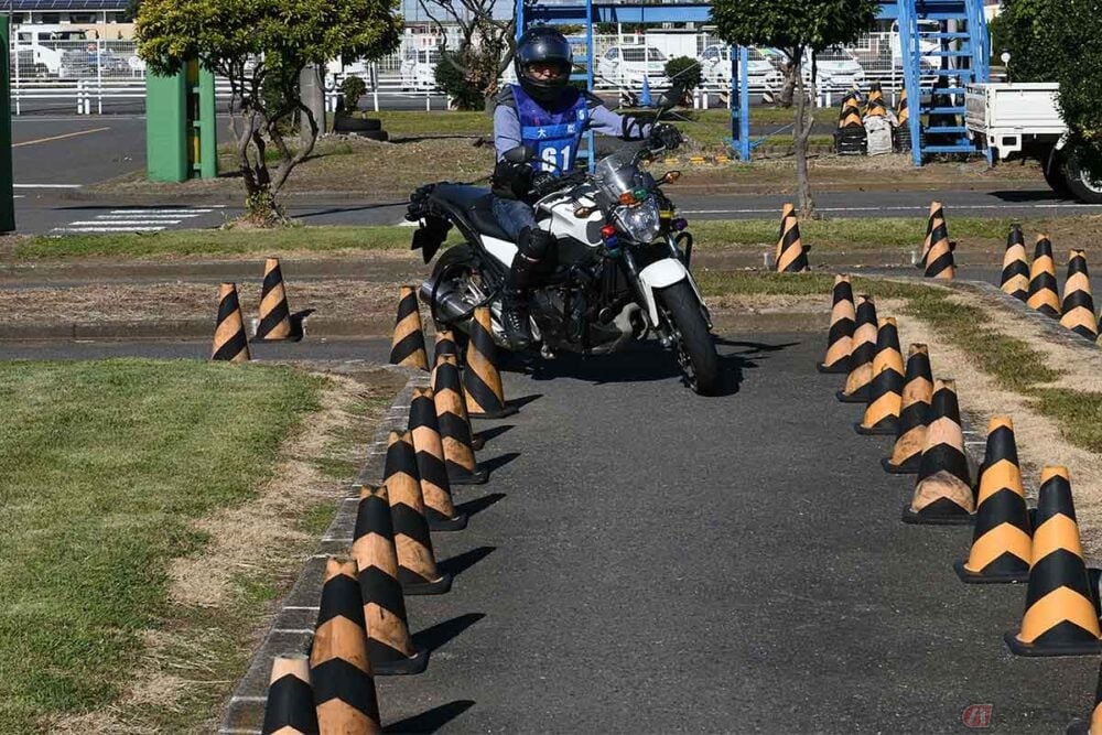 大型自動2輪免許取得への道 教習所での指導は知らなかったことばかり バイクのニュース 大型自動2輪免許取得への道 教習所での指導は知らなかったことばかり バイクのニュース