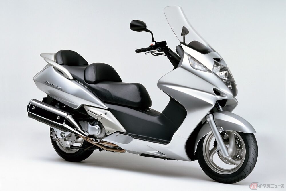 国産250ccビッグスクーターを紐解く | バイクのニュース