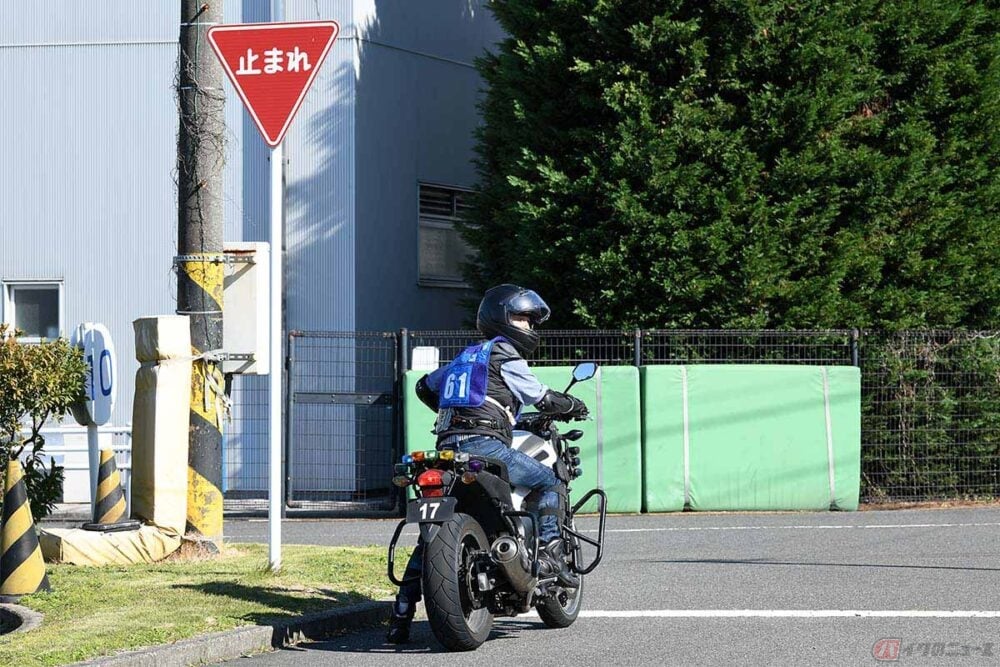 大型自動2輪免許取得への道 ついに卒業検定の日がやってきた バイクのニュース 大型自動2輪免許取得への道 ついに卒業検定の日がやってきた バイクのニュース