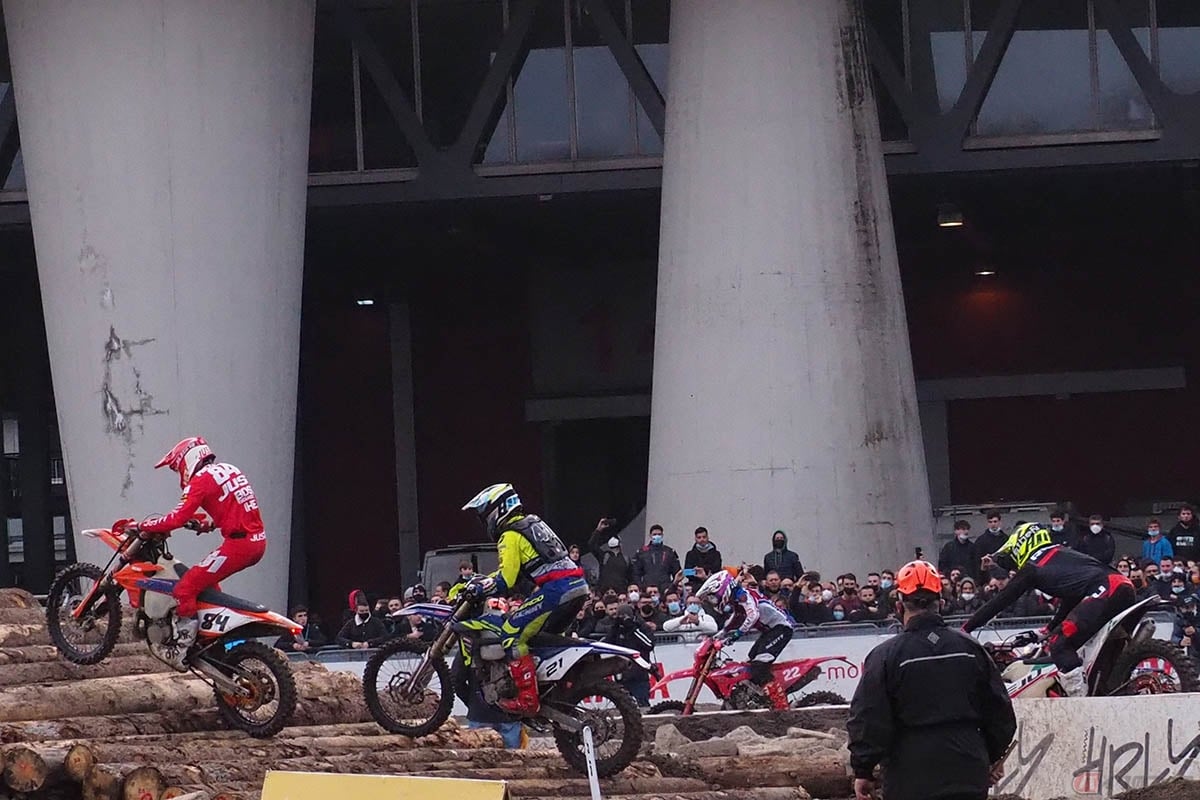 岸田彩美さんがEICMA2021で観戦したSuperCross スーパークロス