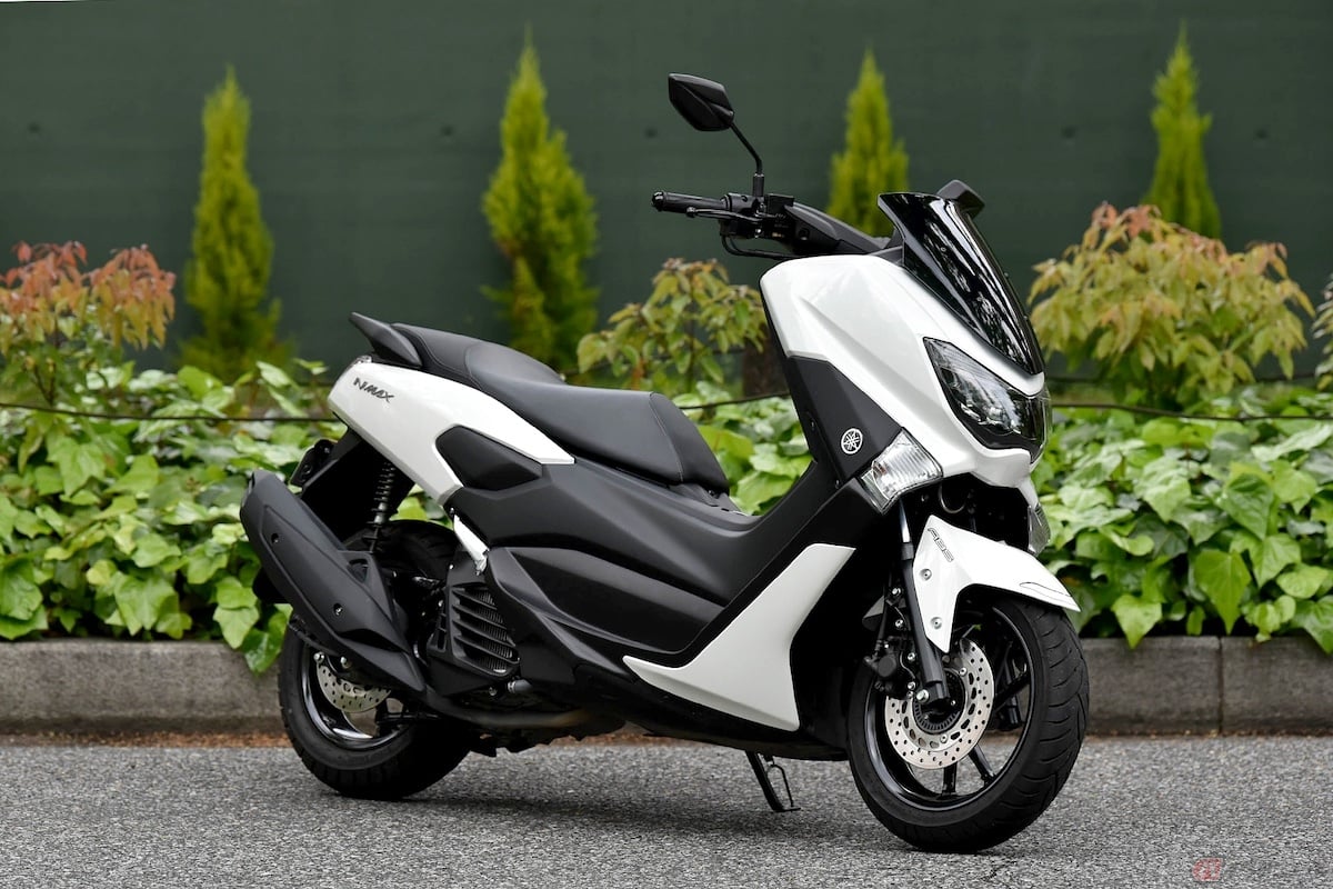 「NMAX」には原付二種である125ccモデルのほかに155ccのモデルもあります