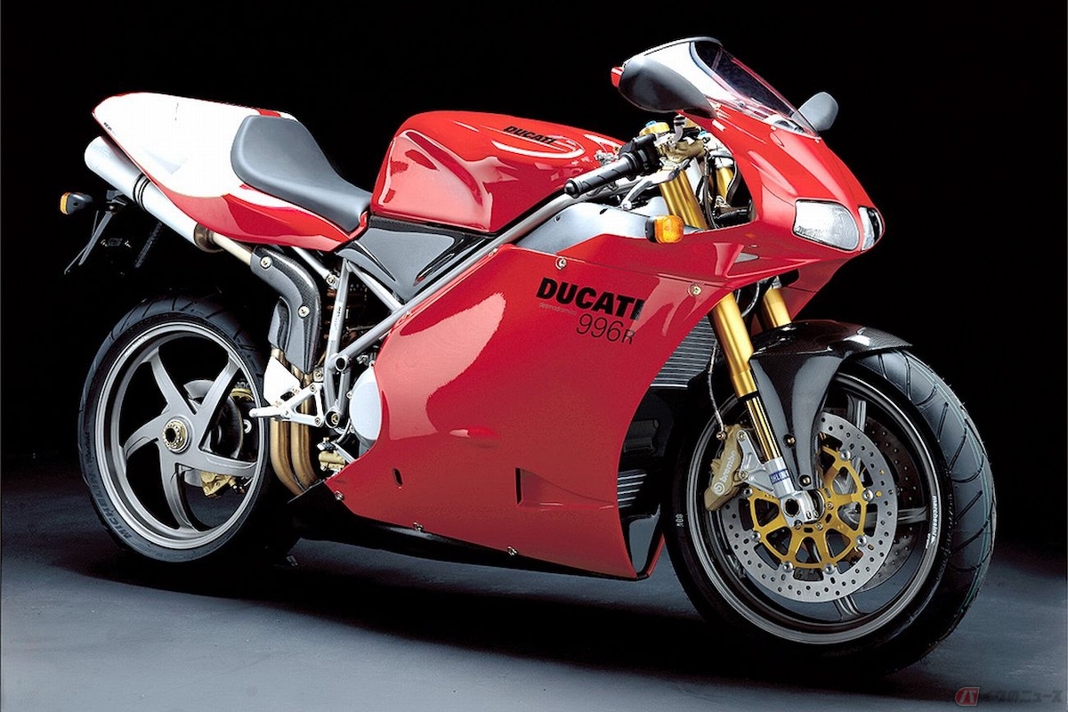 『マトリックス』シリーズに登場したドゥカティ996(写真:Ducati996R)