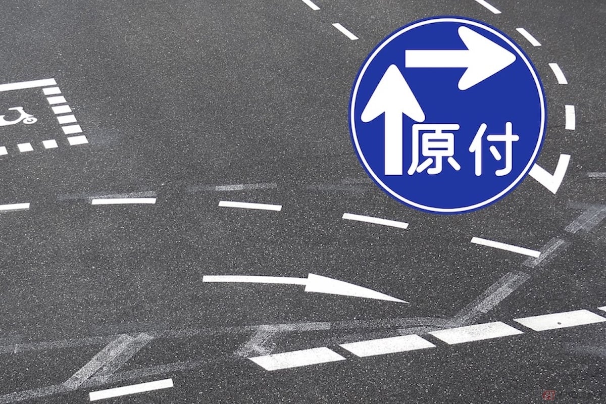 二段階右折のように原付一種の独特な交通ルールも多くあります