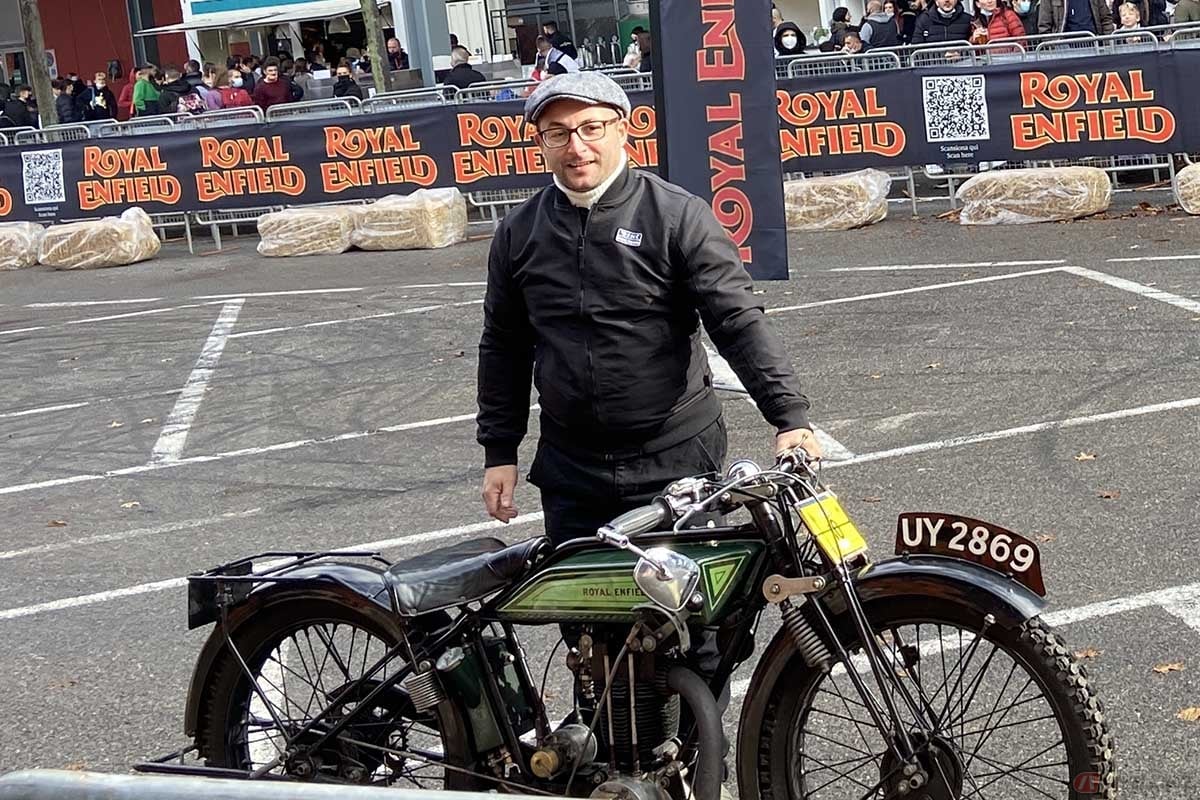 ロイヤルエンフィールドによる車両案内