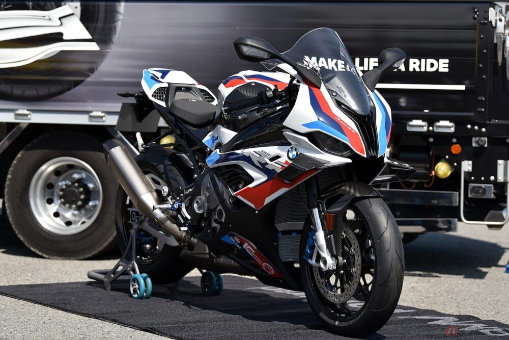 M社が手掛けたBMW Motorradのスーパースポーツ「BMW M1000RR」
