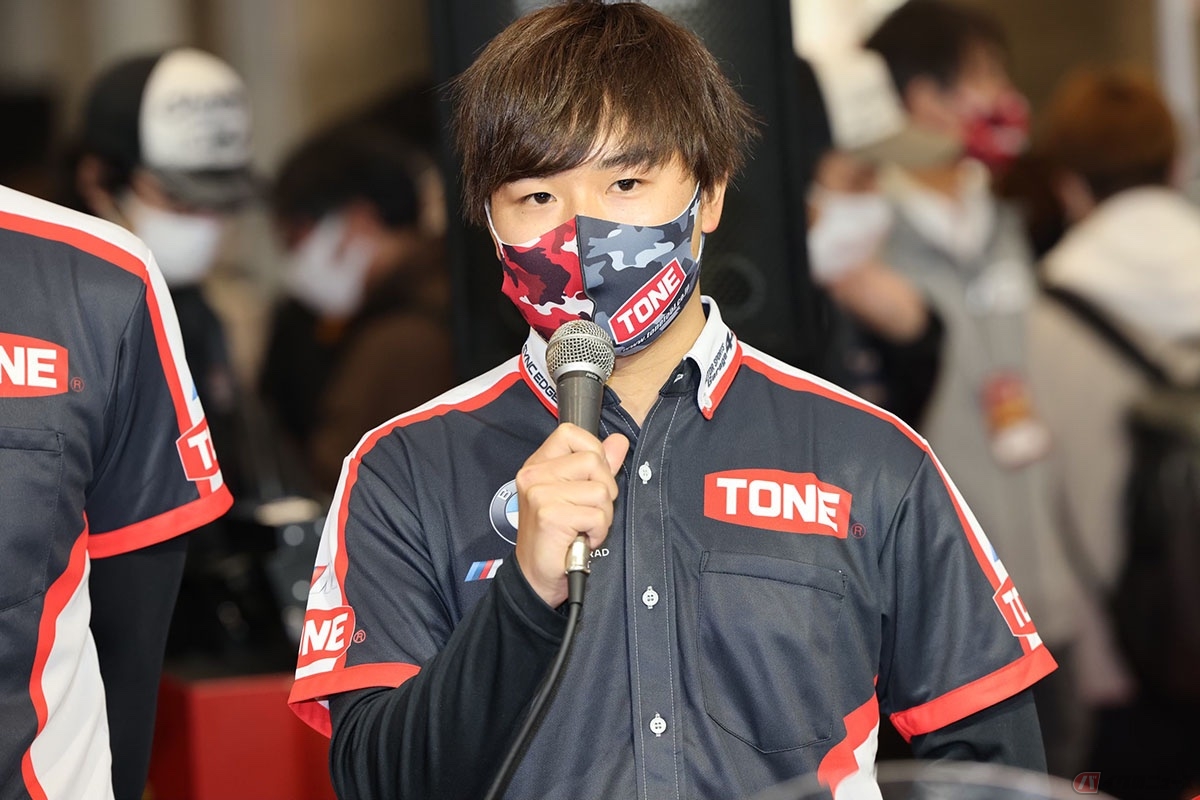 全日本ロードレースのST1000クラスとCEVに参戦(予定)するので是非注目してください!